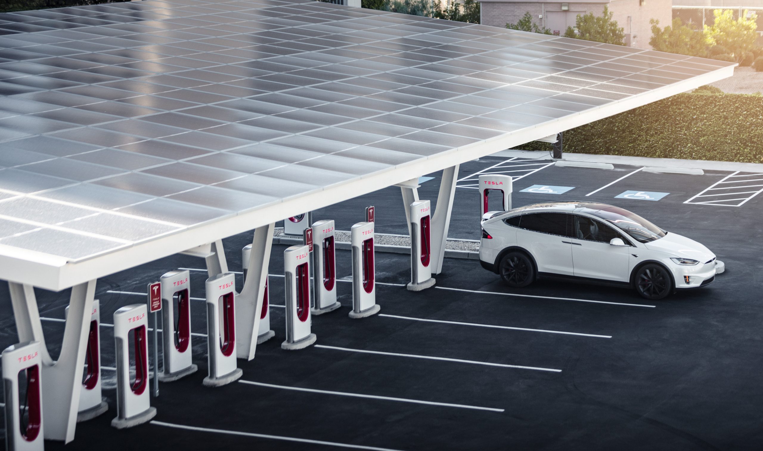 Non-Tesla EVs to get free first Supercharging session in 18 countries