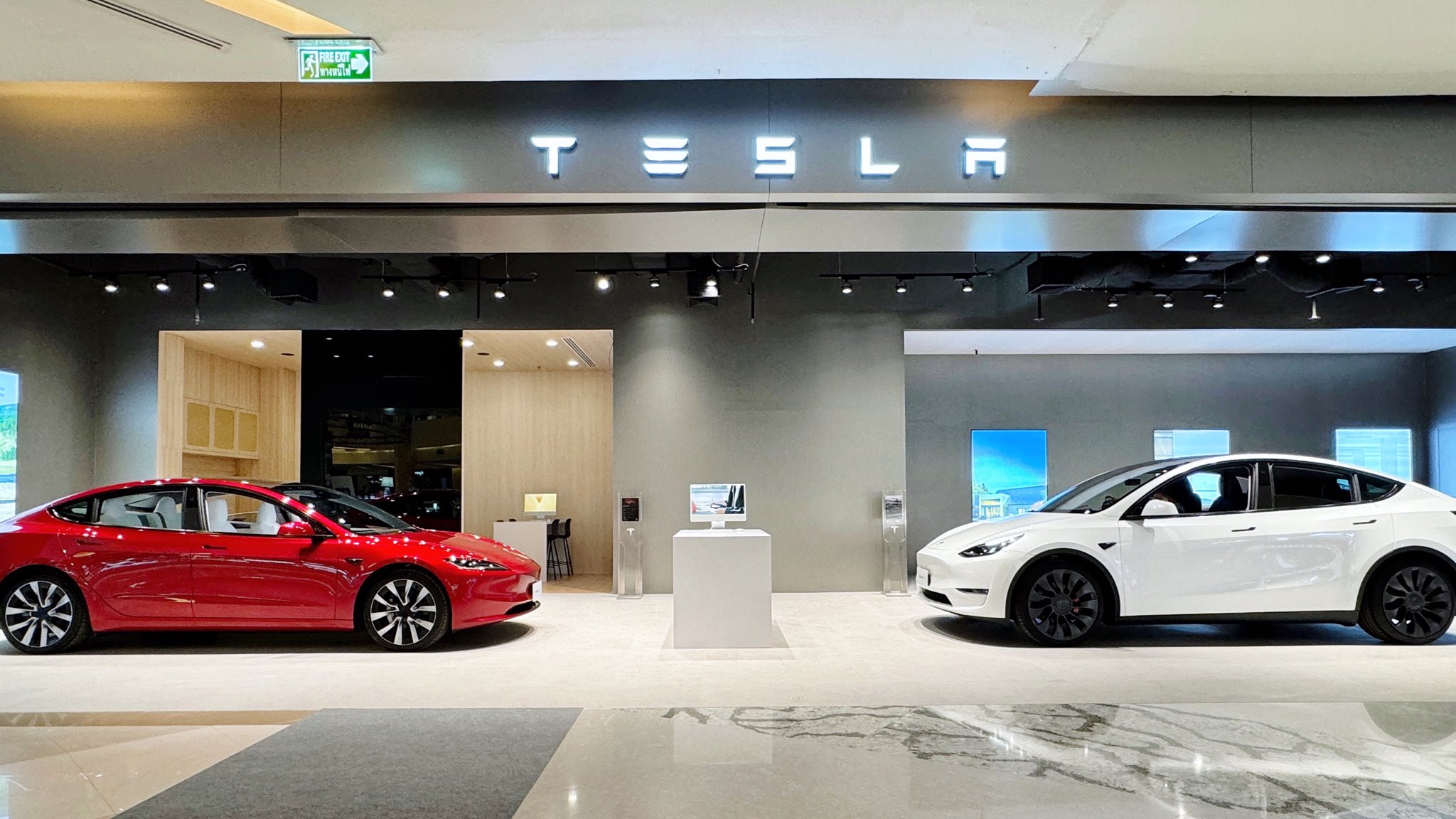 Tesla Will Open its First Store in Chile
