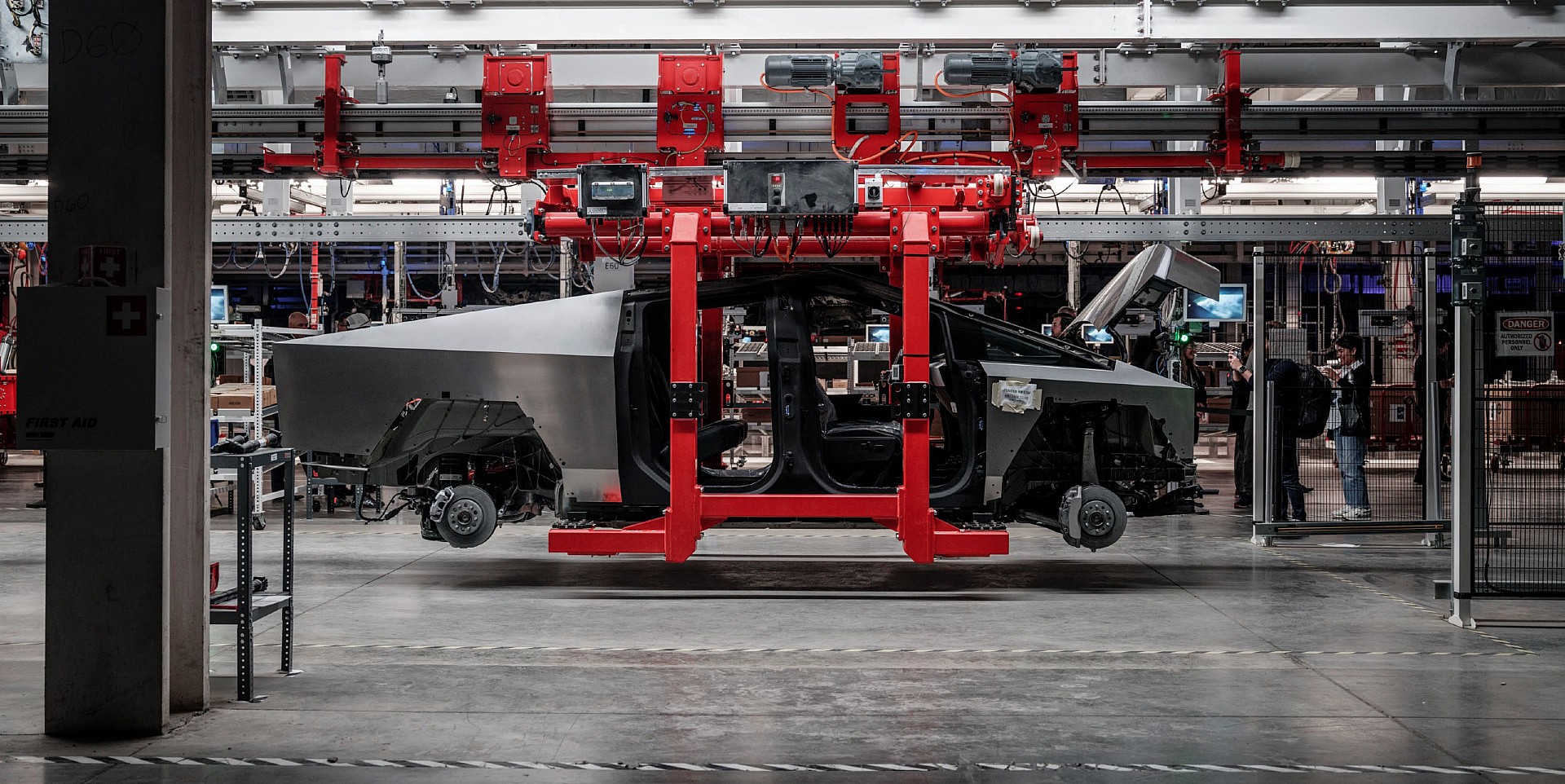 Tesla Improves Cost of Goods Sold Per Vehicle