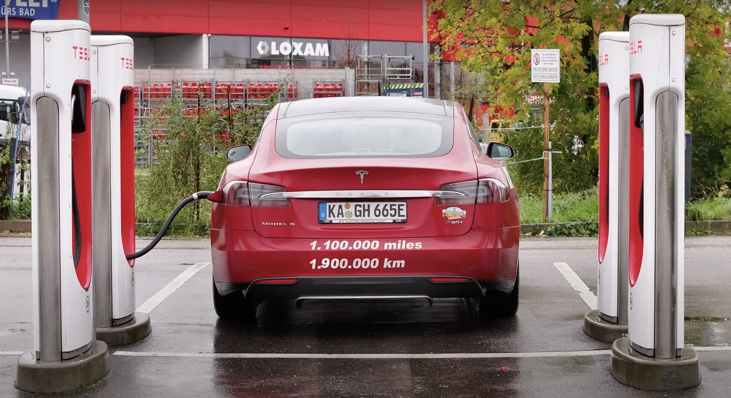 Tesla Model S Road Warrior Passes One Million Miles