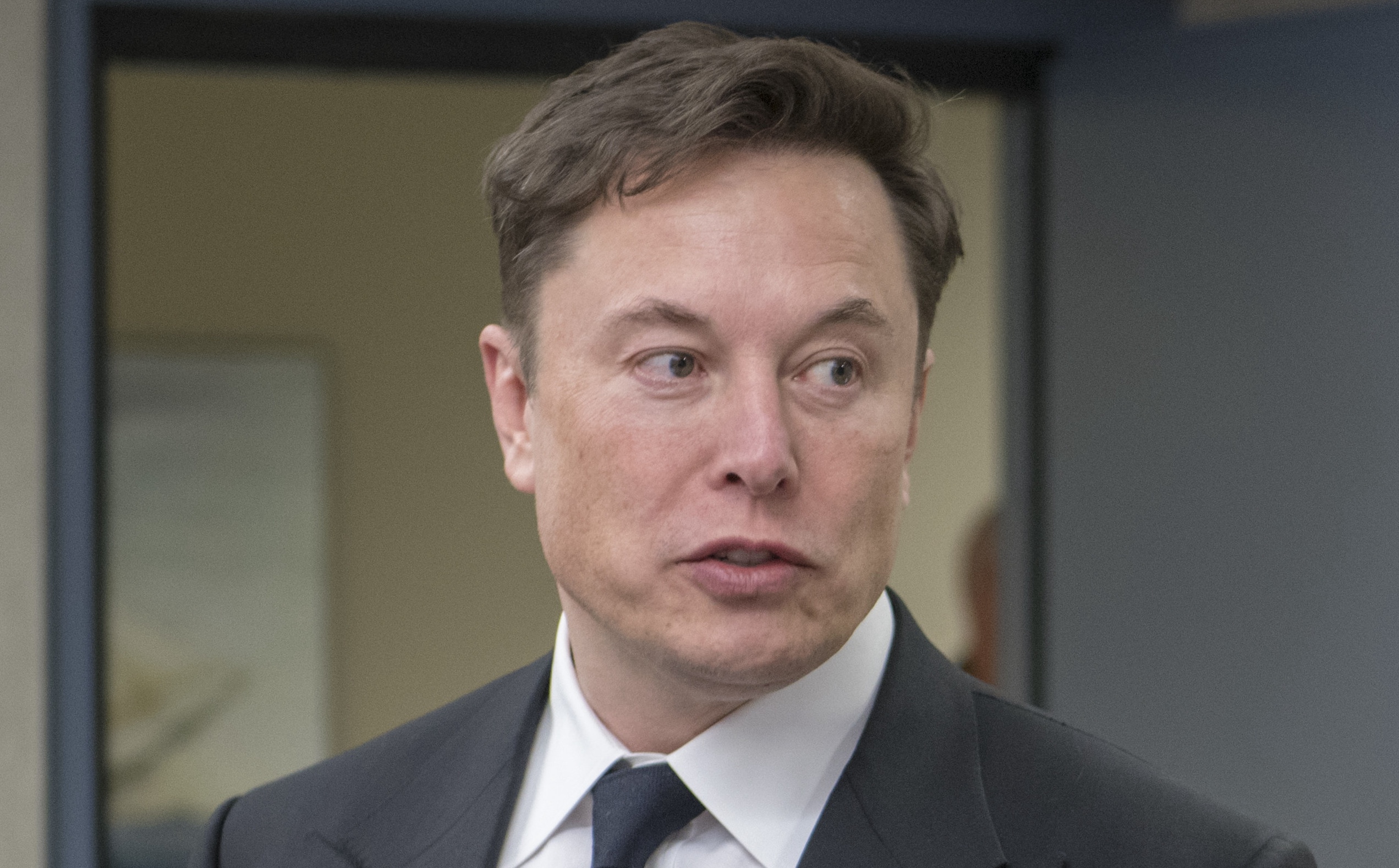 Musk Responds to Pay Case Lawyers Requesting Six Billion