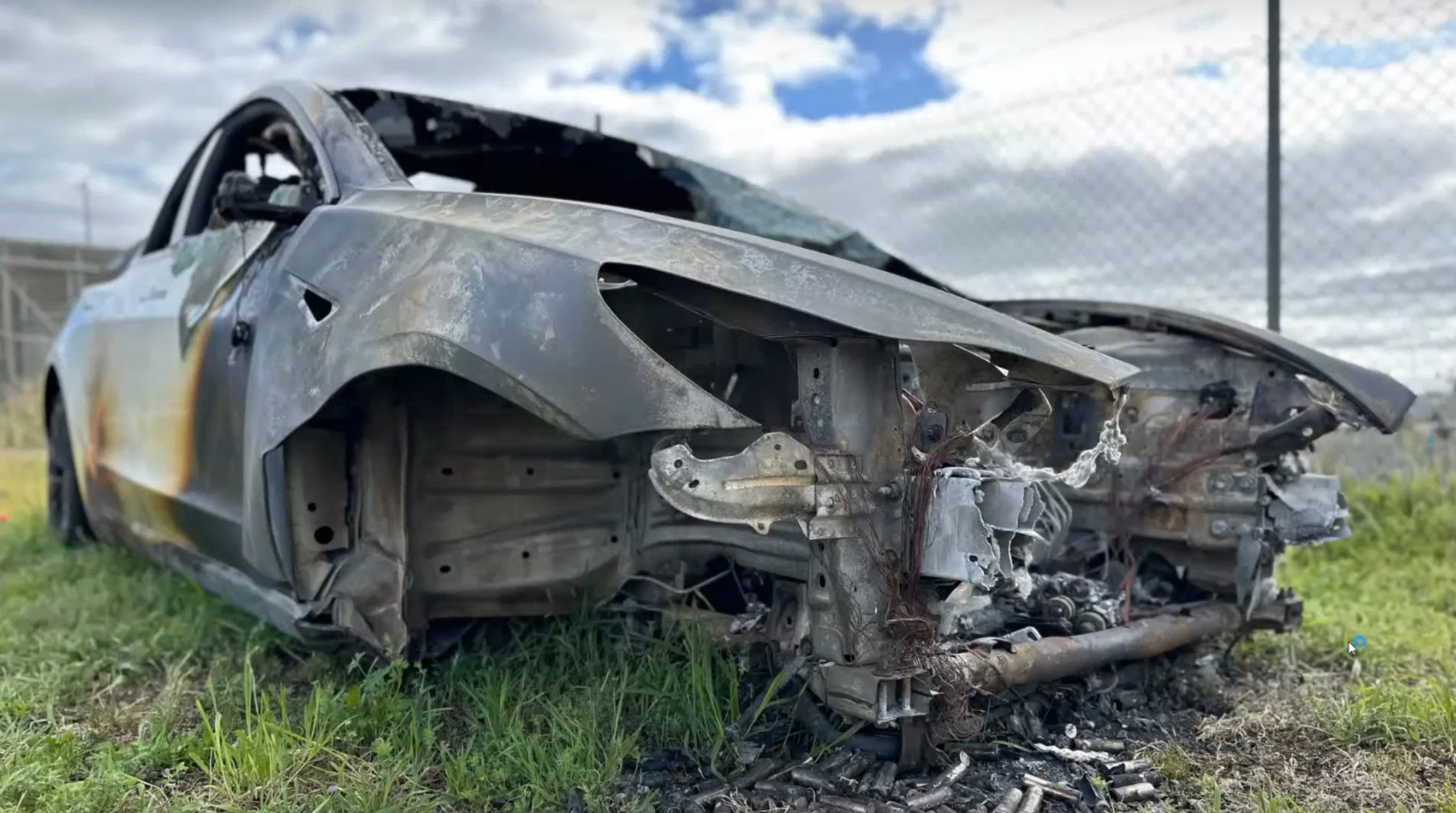 Tesla Donates Destroyed Model 3 to Australia