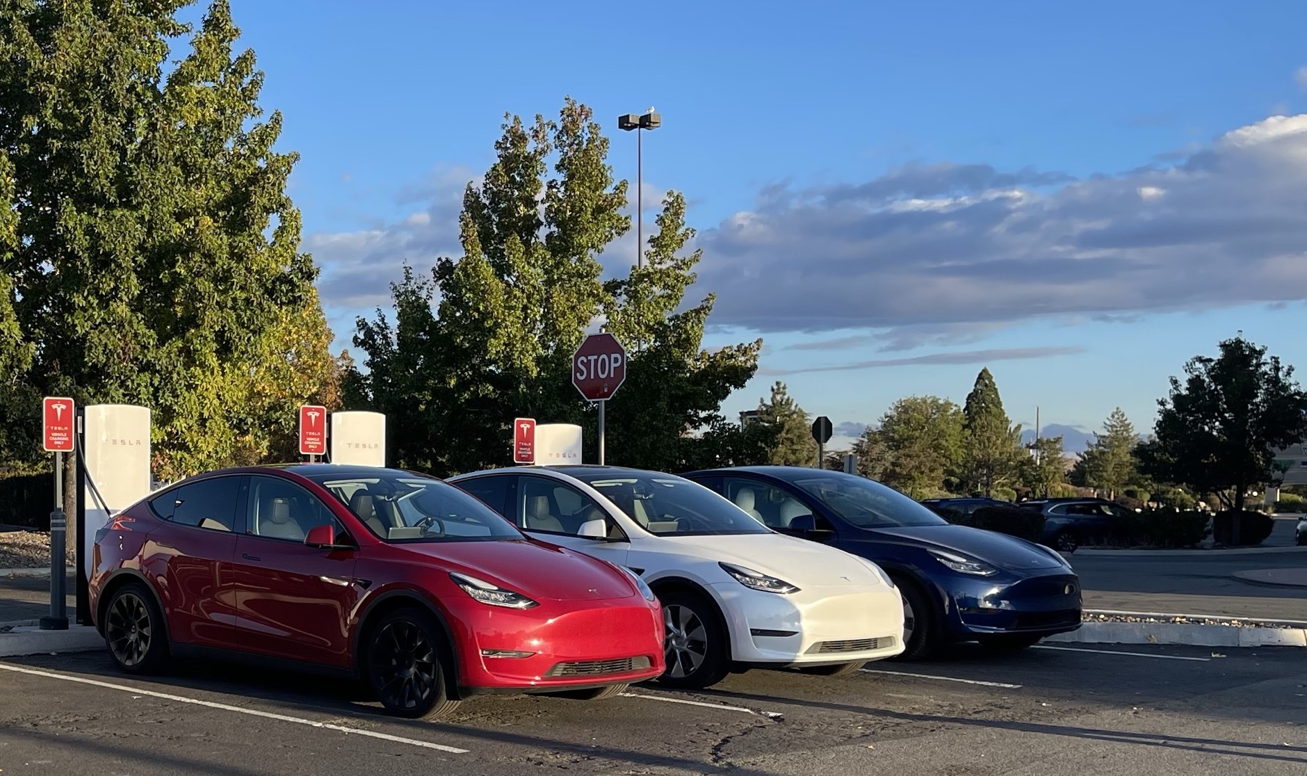 Tesla Offers Up To 10000 Free Supercharging Miles