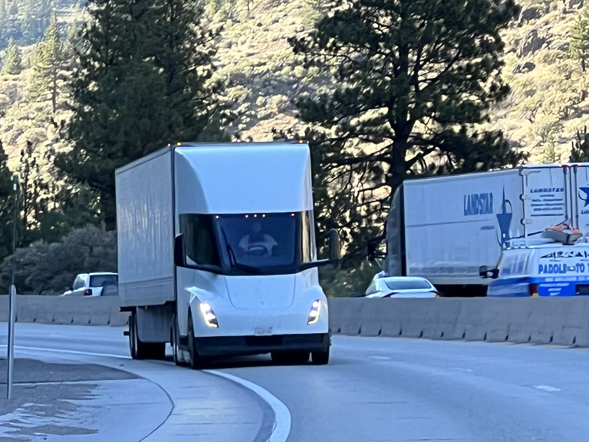 Tesla Semi Pilot Expands to Martin Brower