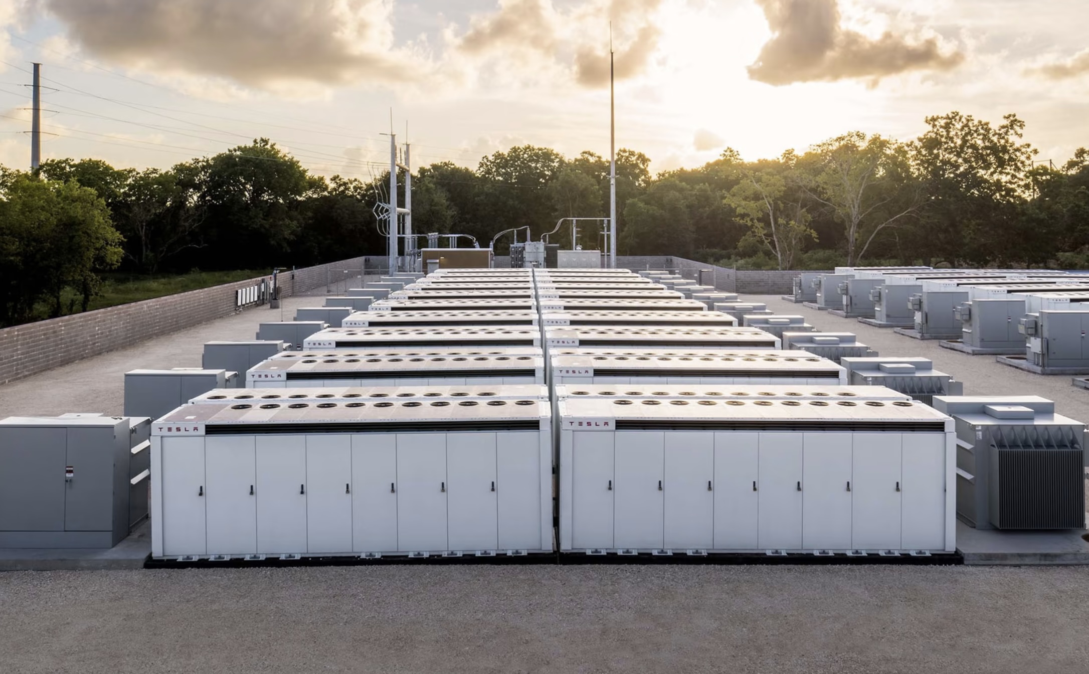 Tesla Secures 100 MW Megapack Contract in New Zealand