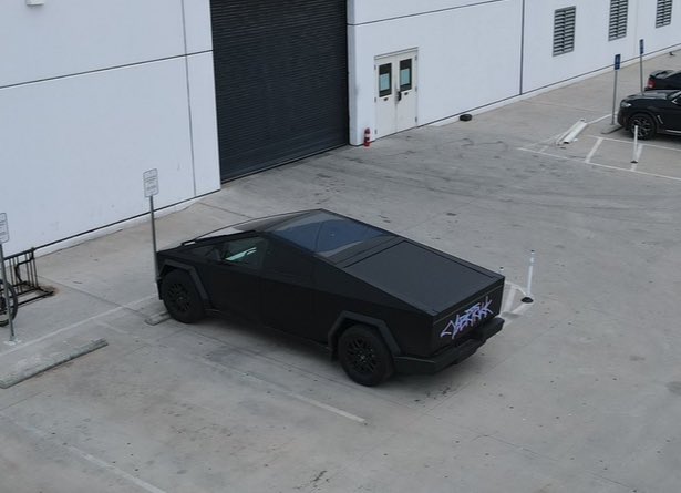 Tesla 4680 Shows Off Dry Cathode Cybertruck