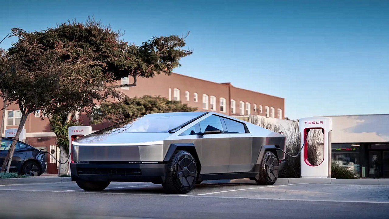 Tesla Launches Cybertruck Canada Sales and Test Drives