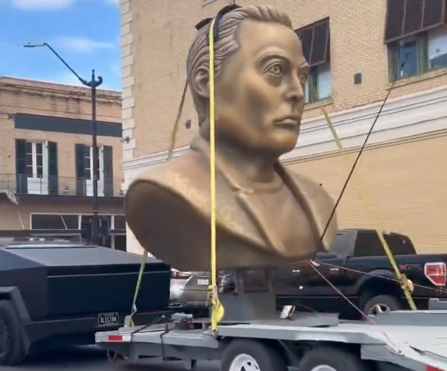 Elon Musk Statue Spotted in Texas