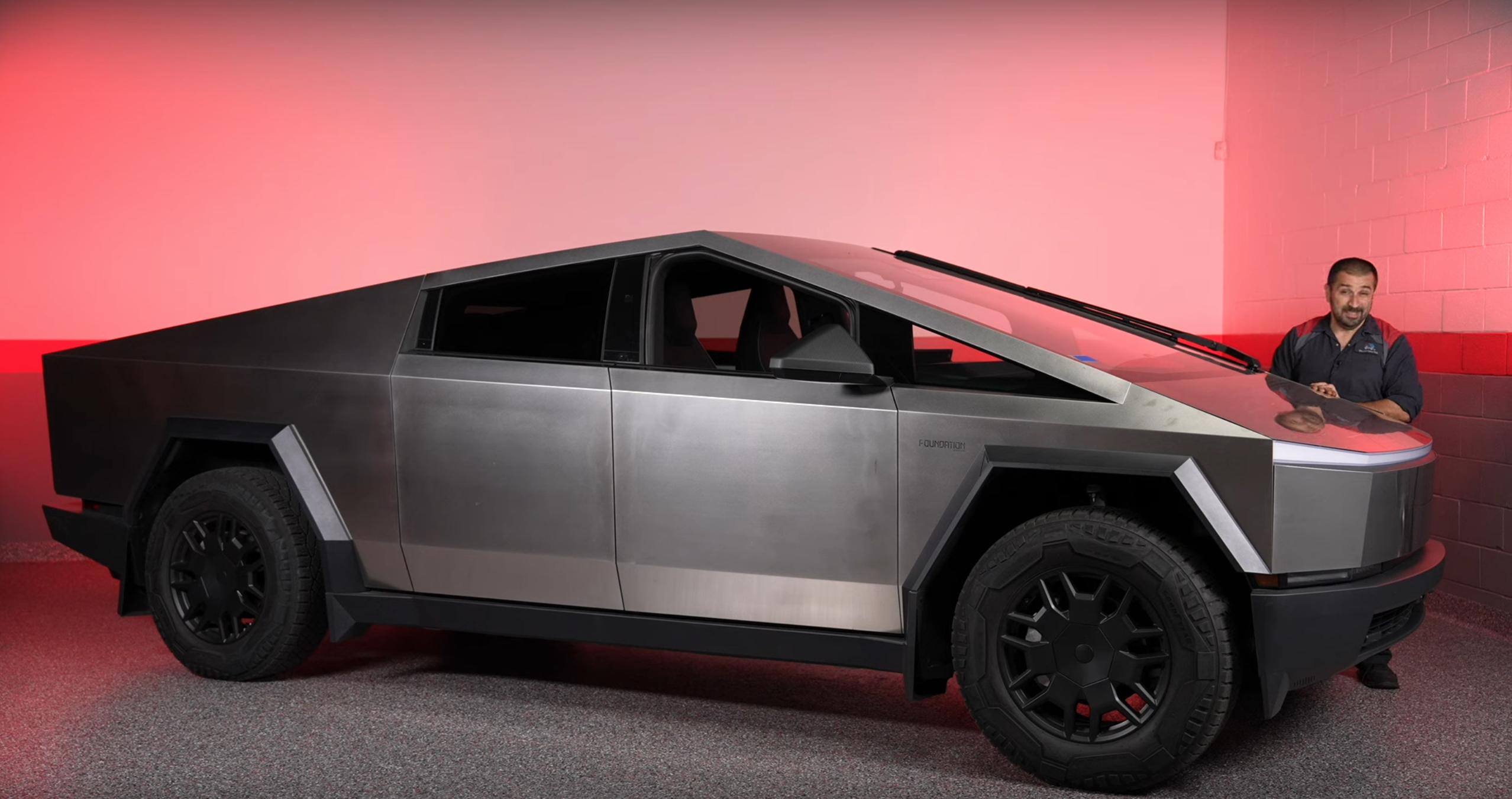 Tesla Cybertruck Gets in Depth Review From Car Mechanic