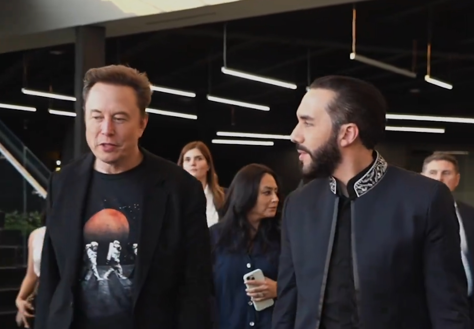 Elon Musk Meets With the President of El Salvador