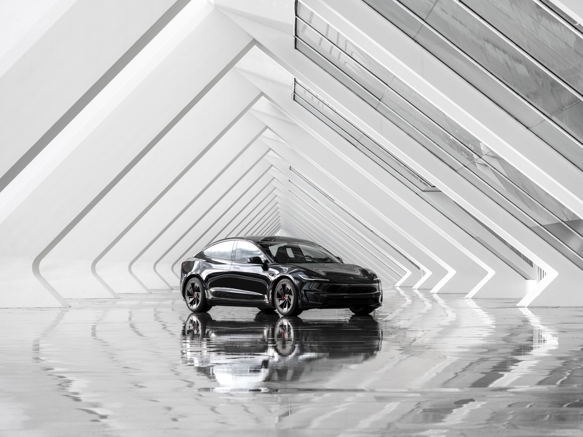 Edmunds Praises Tesla Model 3 Performance For its Insane Value