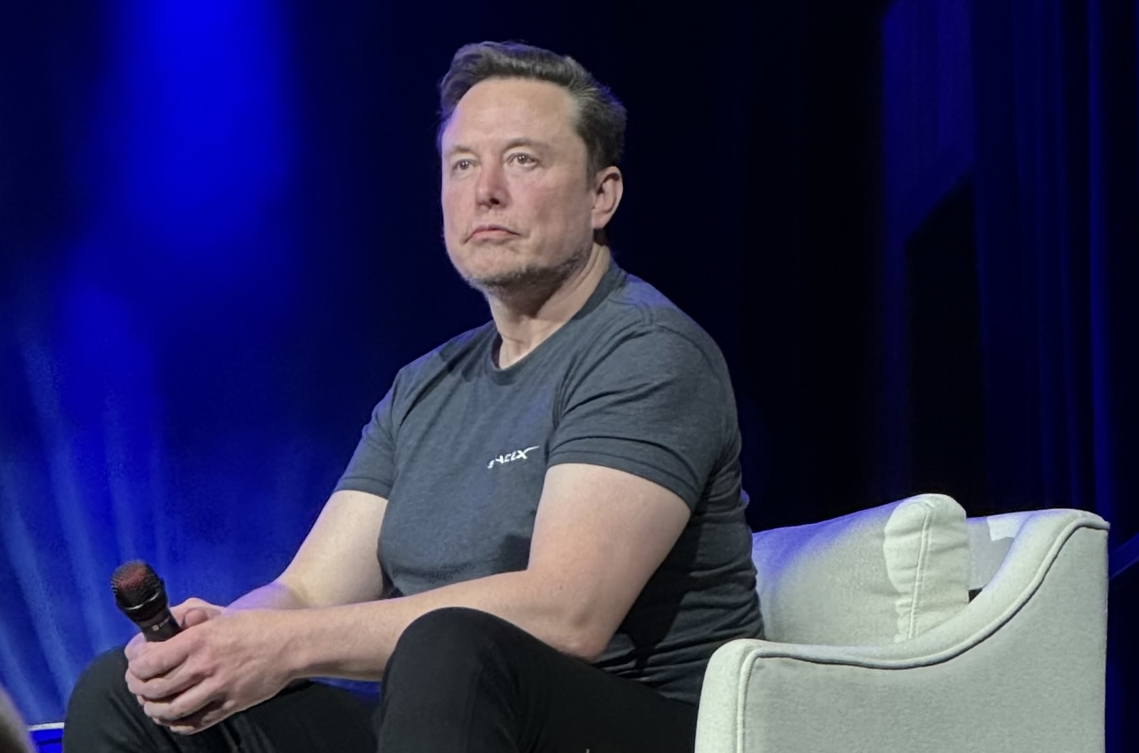 Elon Musk Takes One Last Dig at Biden