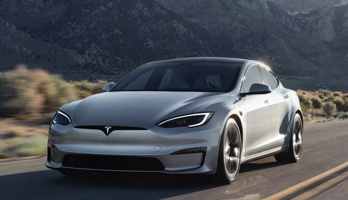 Tesla Stock Acts as Replacement For Uber