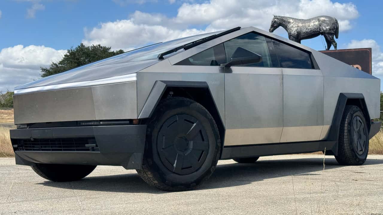 Tesla Cybertruck Is Now Cheaper Thanks to Tax Credit