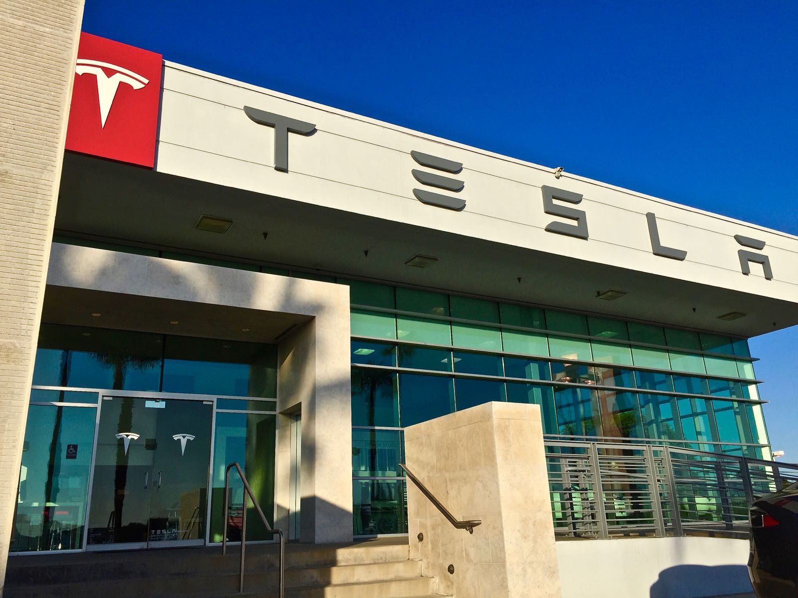 Musk Pay Package Was a Problem For Huge Pension Fund