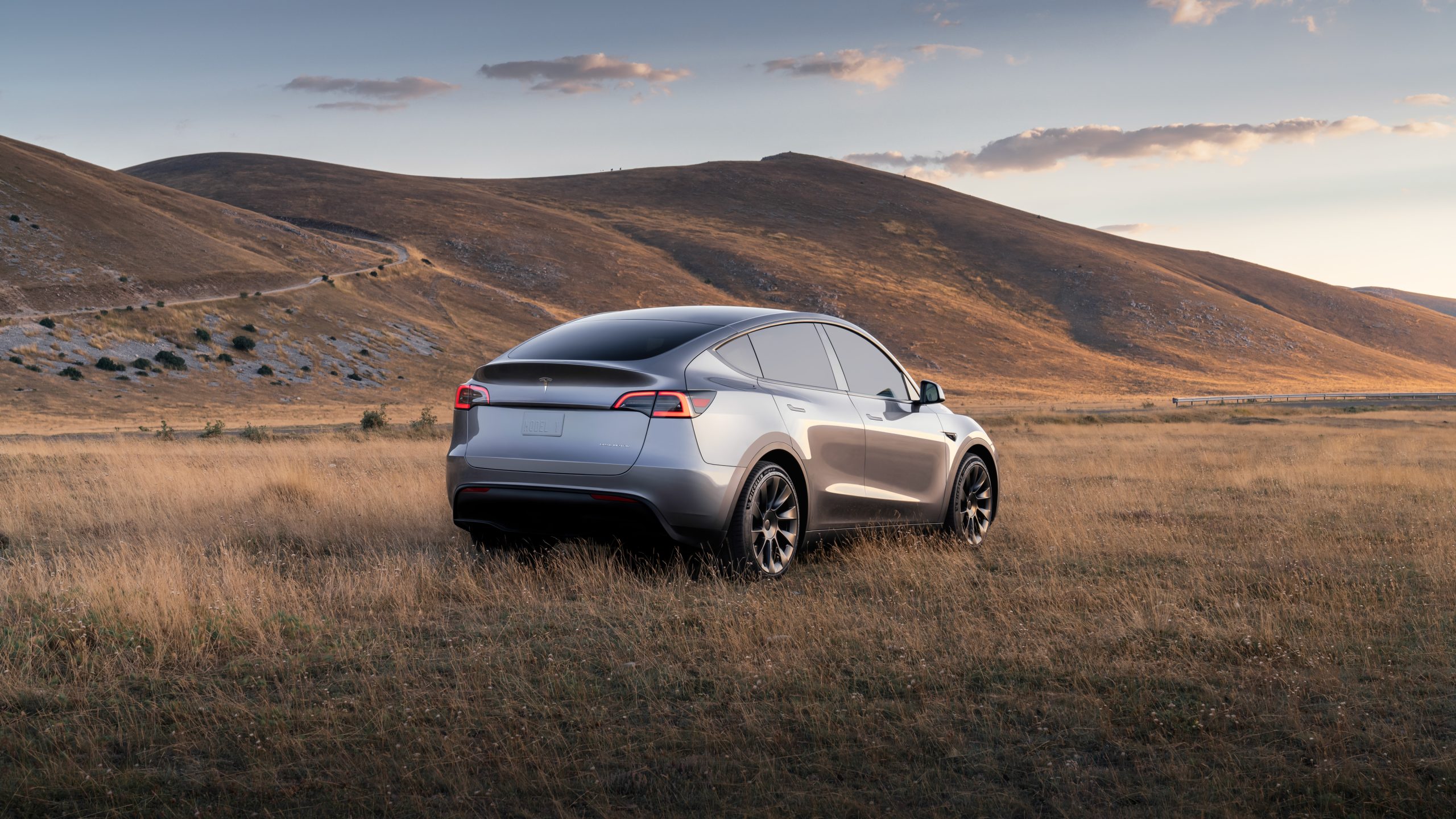 Tesla Discounts Model Y Inventory