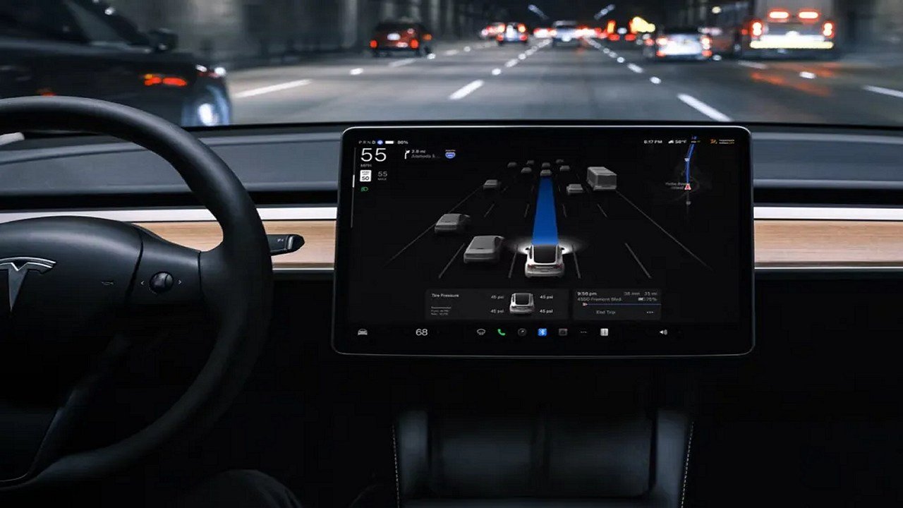 Tesla Launches New Discount Insurance Policy in California
