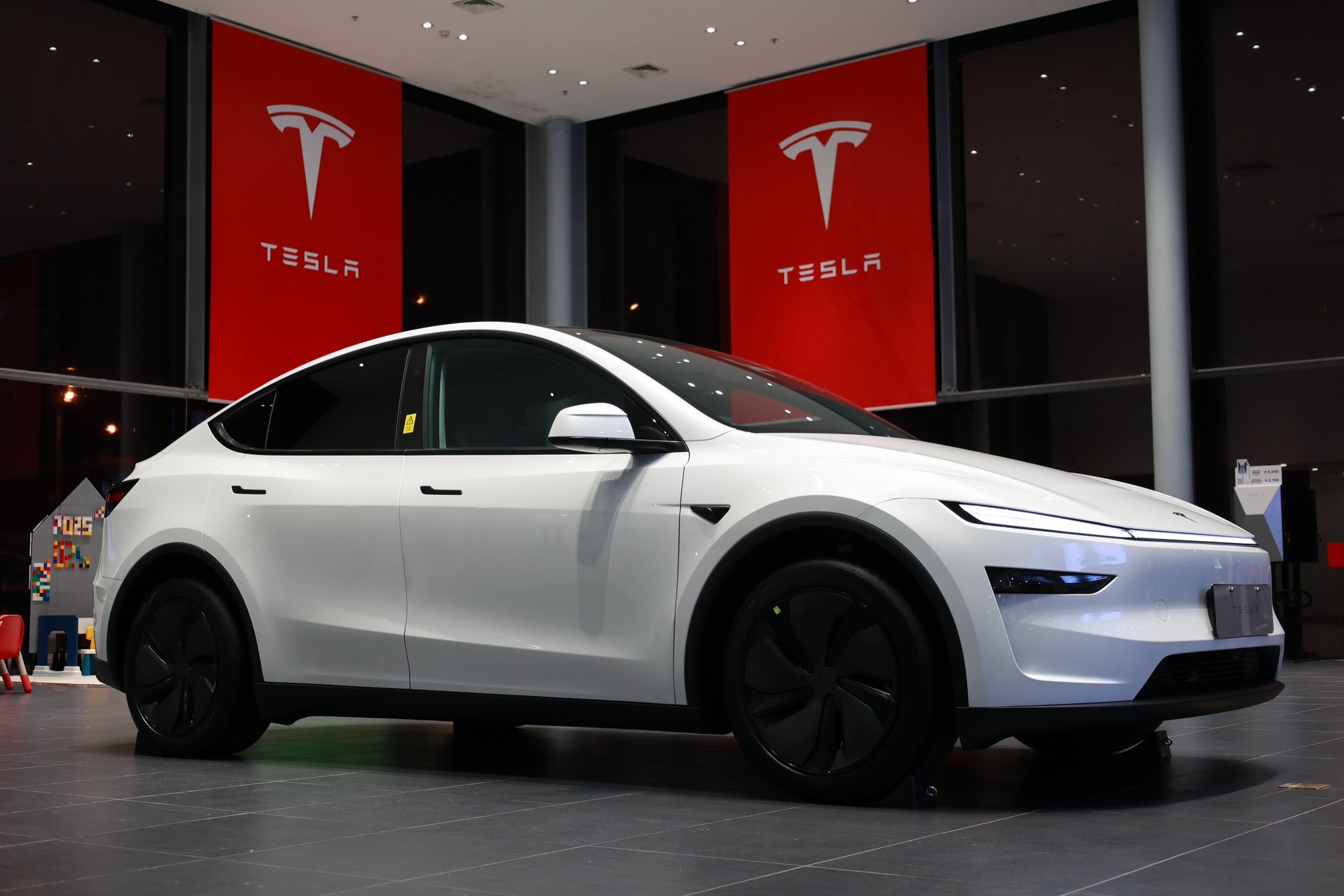Tesla Opens Non-Launch Model Y Sales in China