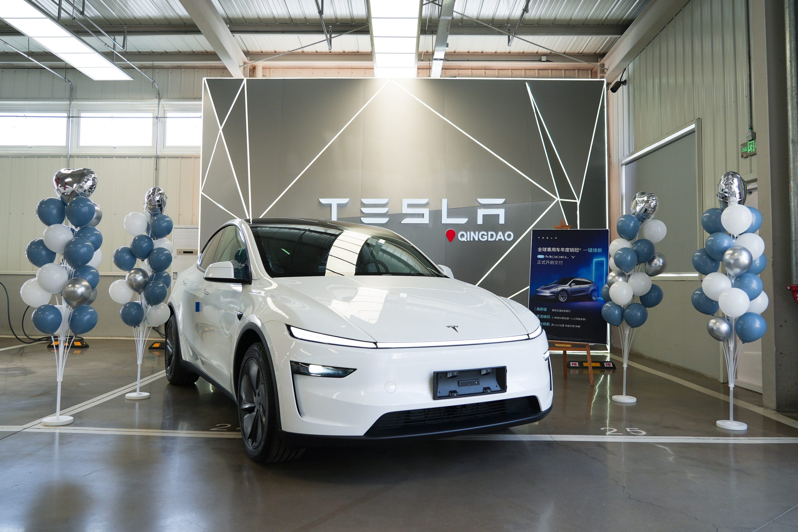Tesla FSD Improvements in China Continues