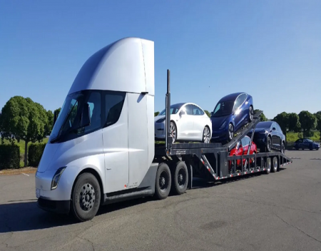 Are the Tesla Semis Out in the Wild Already