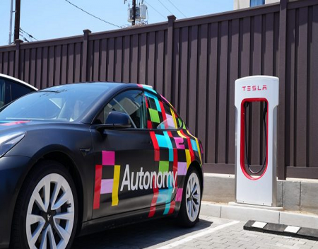 Autonomy taking delivery of 200 Tesla cars every week