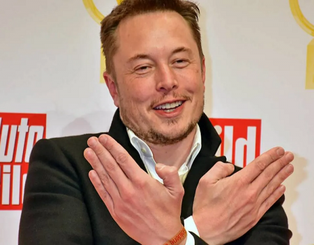 Elon Musk Continues To Openly Mock Twitter