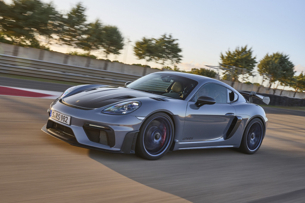 First drive review: 2022 Porsche 718 Cayman GT4 RS writes a love letter to mid-engine design