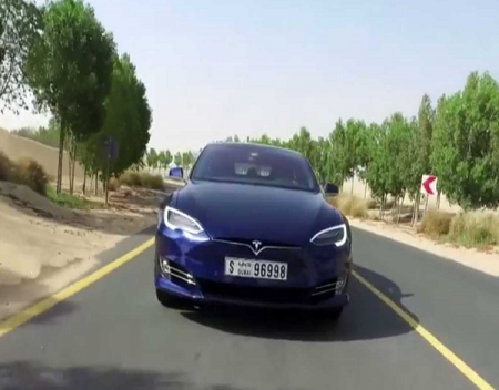 First Tesla Model Ys Arrive in Dubai