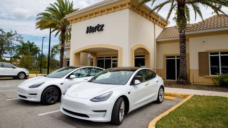 Hertz Posts Record Earnings For 2022 Ramps Up EV Efforts