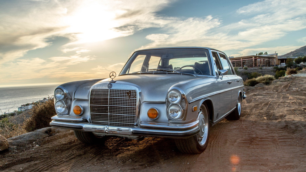 Icon modernizes a 1971 Mercedes-Benz 300SEL while preserving patina