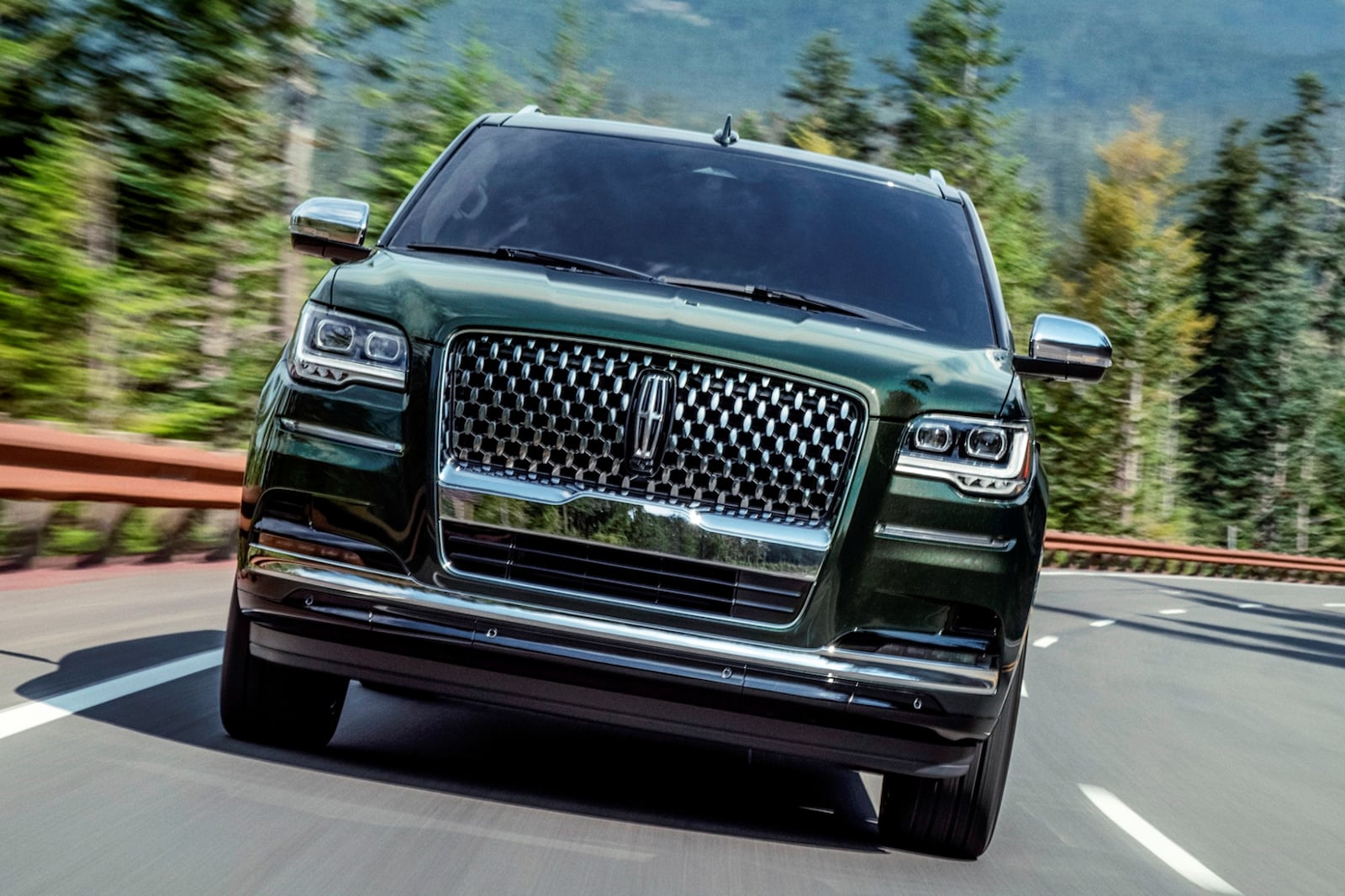 Lincoln Has No Plans For A Cadillac Escalade-V Rival