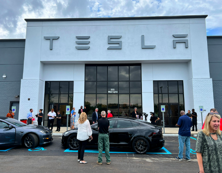 Mississippi welcomes its first Tesla store