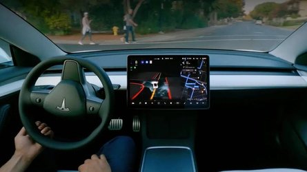 NHTSA To Investigate Musk’s Tweet About Disabling Steering Wheel Nags