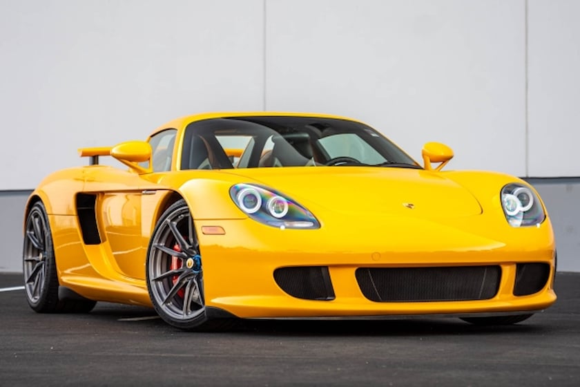 Porsche Carrera GT Has A Very Unique Paint Color