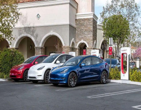 Supercharging Ratio Is 750 Tesla Cars Per Station