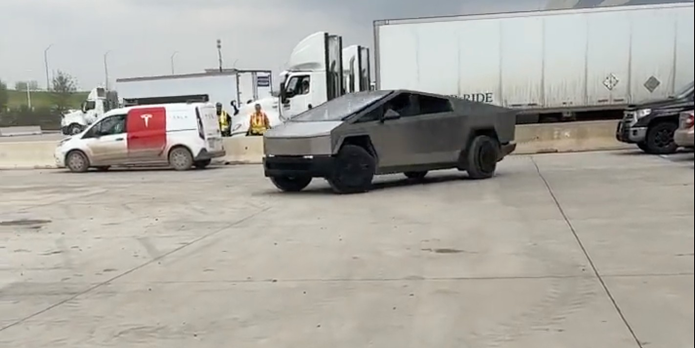 Tesla Cybertruck’s rear-wheel steering seen once again