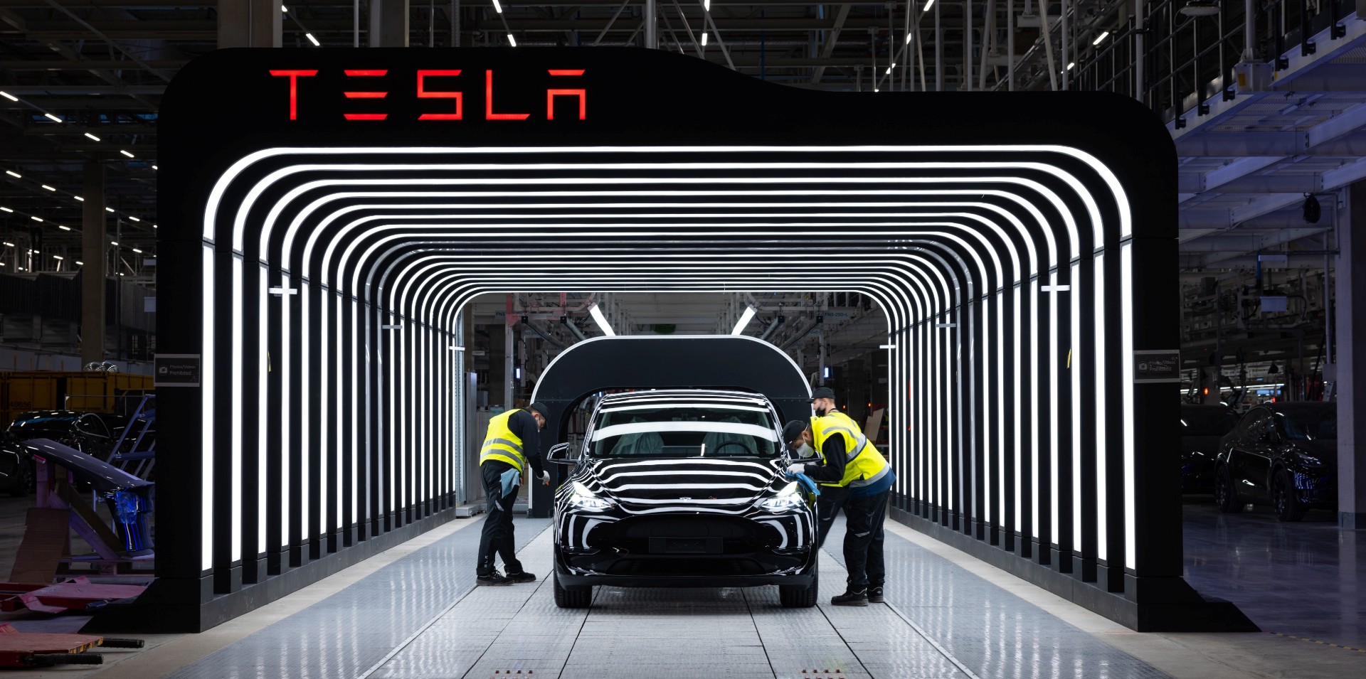Tesla discounts new inventory vehicles in Europe by up to 7 Percent