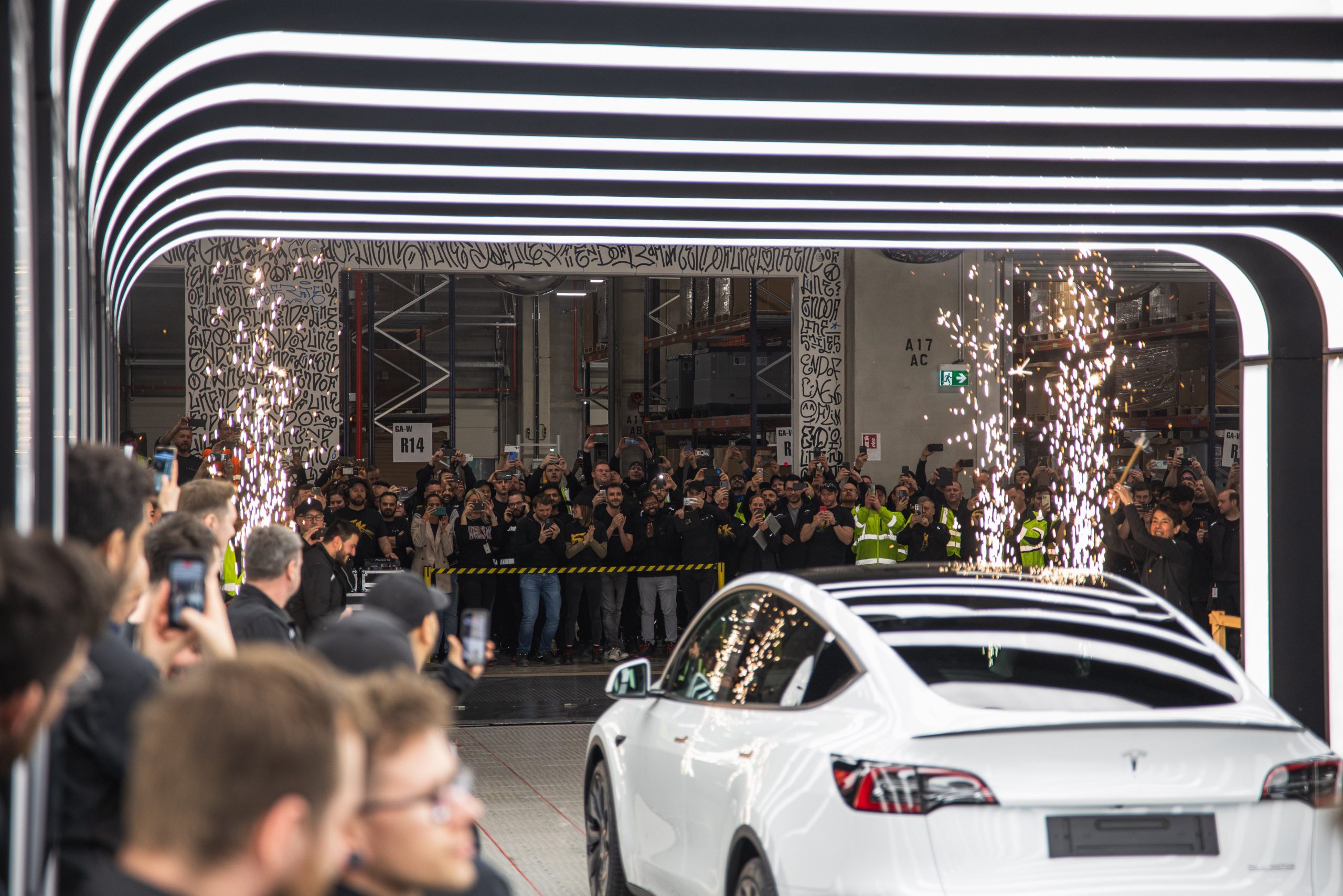 Tesla Giga Berlin ramps production to 5000 vehicles per week