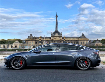 Tesla Model 3 Leads the EV Market in France