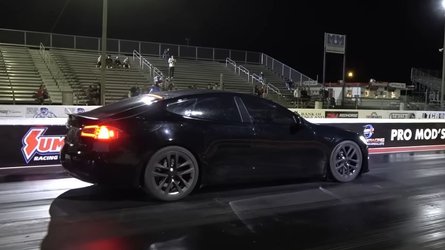 Tesla Model S Plaid Shockingly Dominates At Drag Strip After Wreck