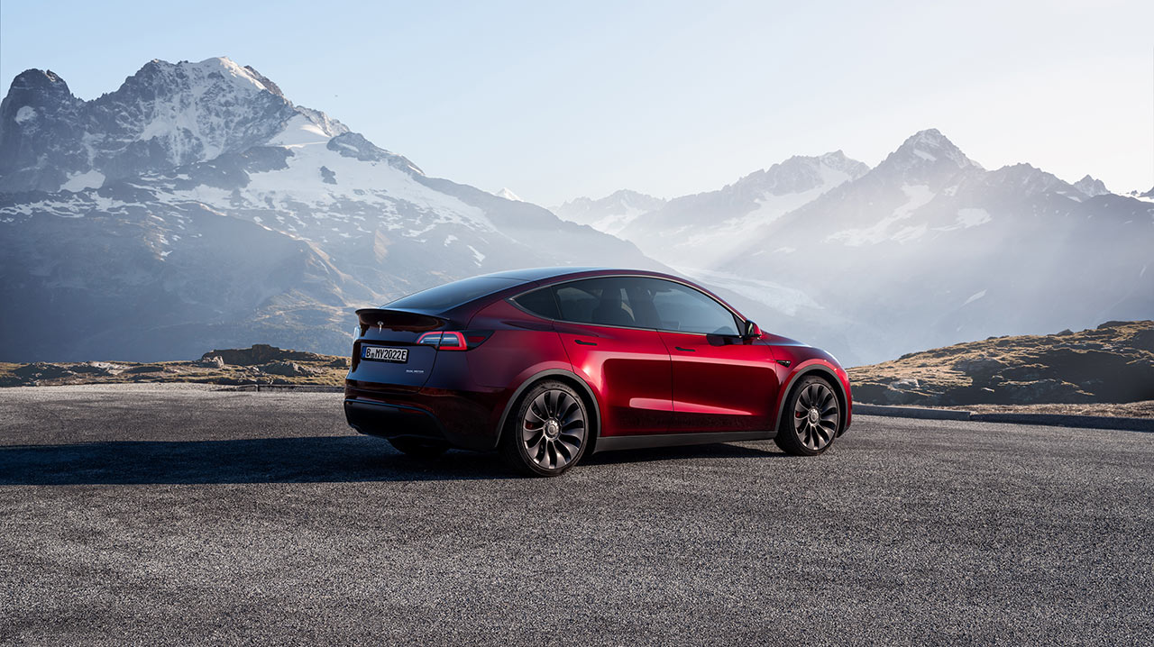 Tesla Model Y returns to dominance in Germany
