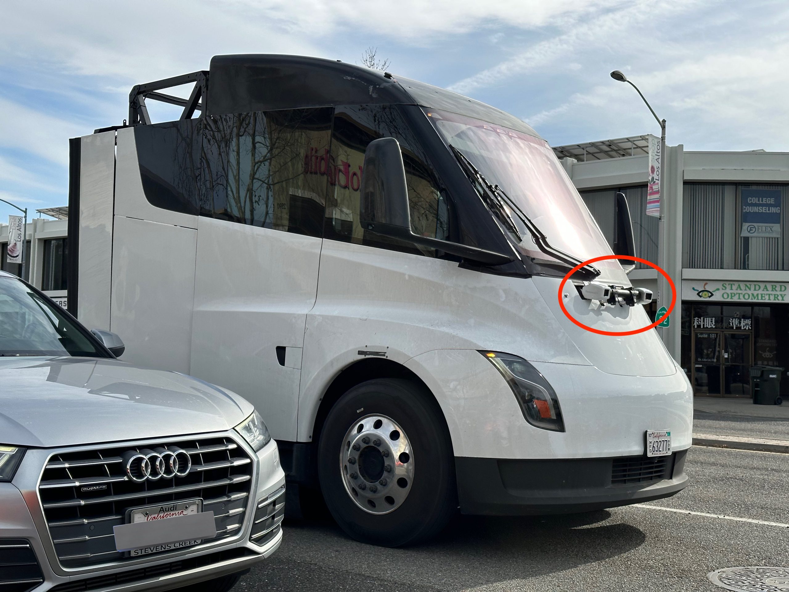 Tesla Semi equipped with apparent road lidar setup sighted in the wild