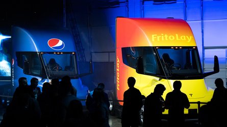 Tesla Semi With Pepsi Logo Shown Being Towed