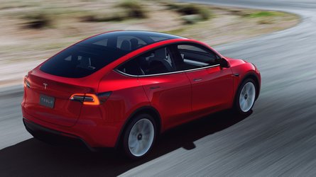 Tesla Stock: A Look At The Recent Bull Vs Bear Case Debate