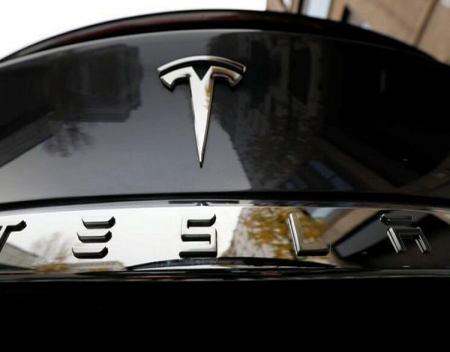 Tesla Strengthens Its Position As Top Luxury Car In Q1 2022