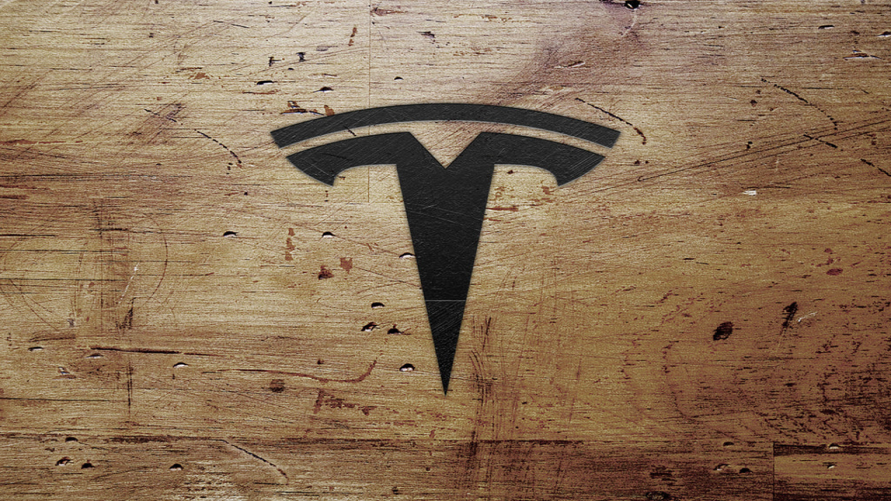 Tesla to Hold Q1 2023 Earnings Call on April 19