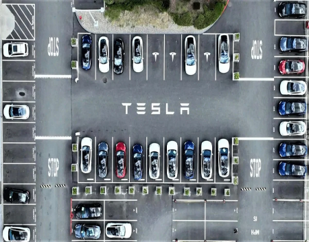 Teslas Lead Over other Automakers in EV Race Only Amplified by Headwinds
