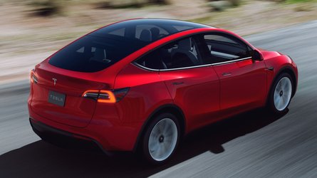 Teslas Massive Price Cuts Send Shockwaves Across Auto Industry