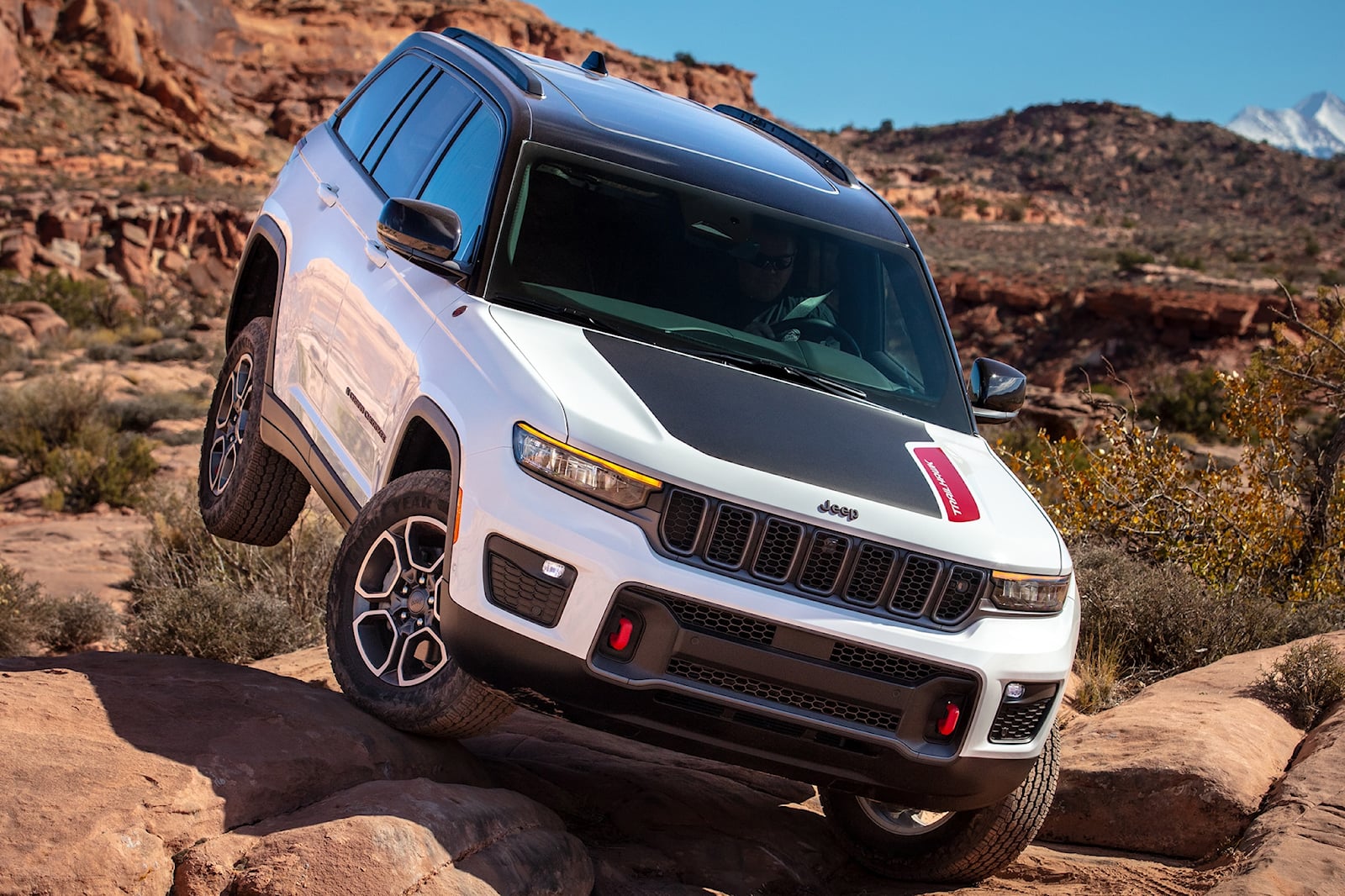 The Jeep Grand Cherokee Is Officially Americas Favorite SUV