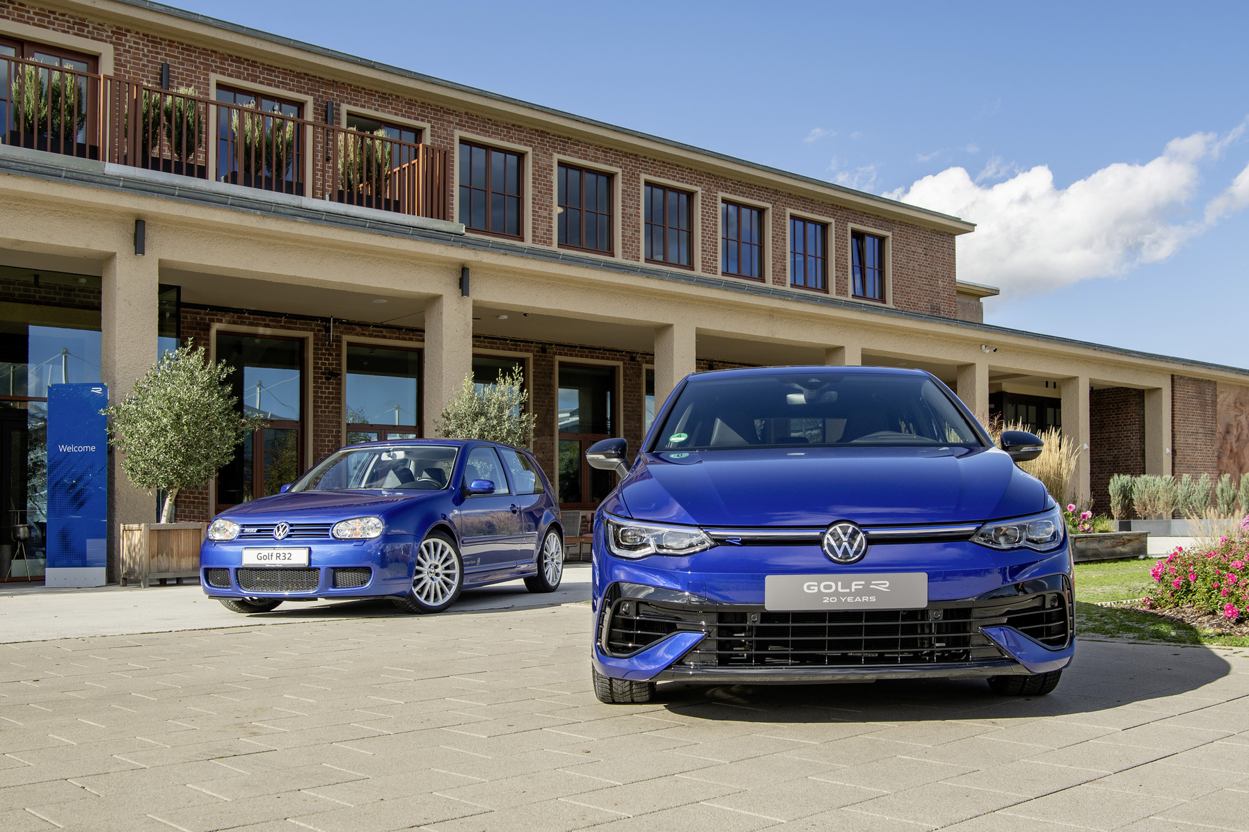 Volkswagen might unveil ID.2 EV hatchback on March 15